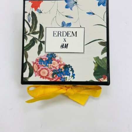 675d05dc-b890-4672-bc4c-f2b869cec83c